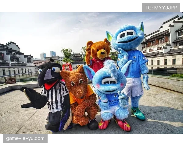 英超俱乐部联合社区开展草根足球推广计划